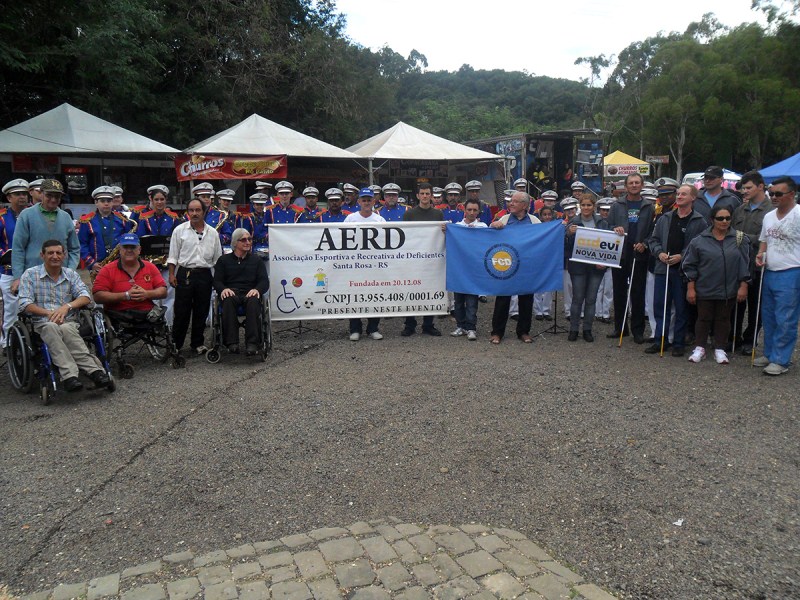 ASDEVI PRESTIGIA FEIRA EM SOBRADINHO